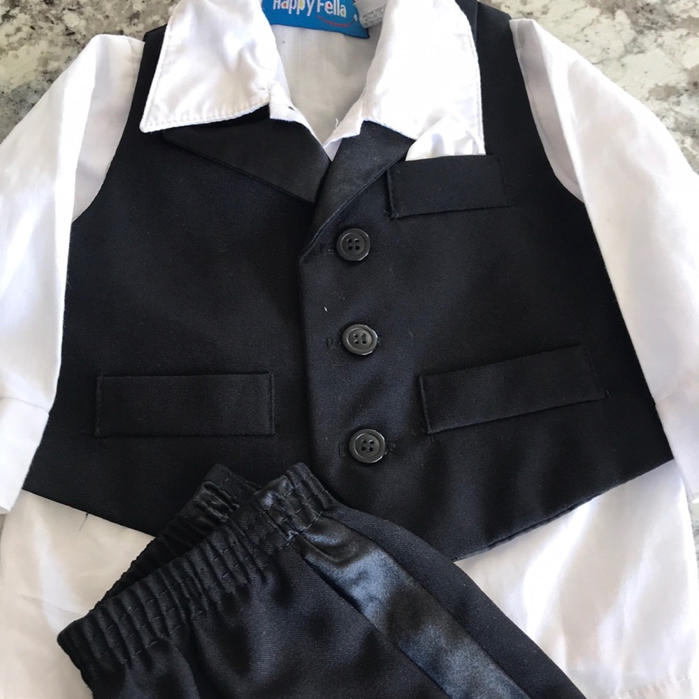 12 MOS formal outfit